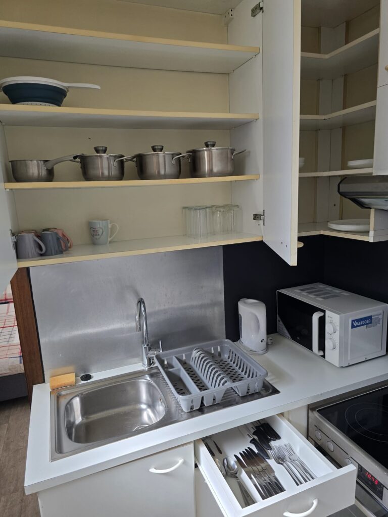 Fully Furnished Ground Floor Apartment - Sint-Pauwels, Waasland